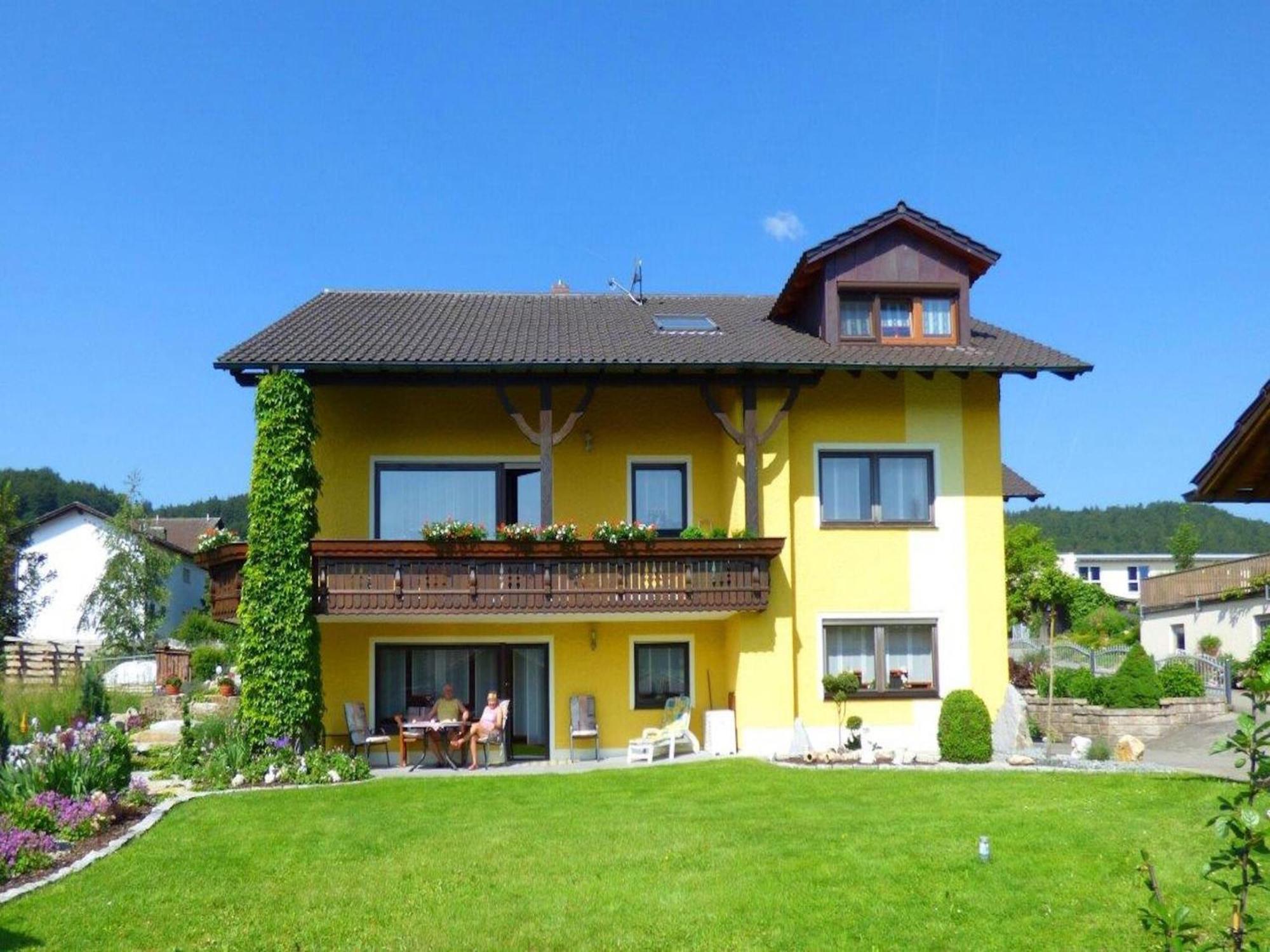Scenic Apartment With Balcony Garden Deckchairs Barbecue Gleißenberg Exterior foto